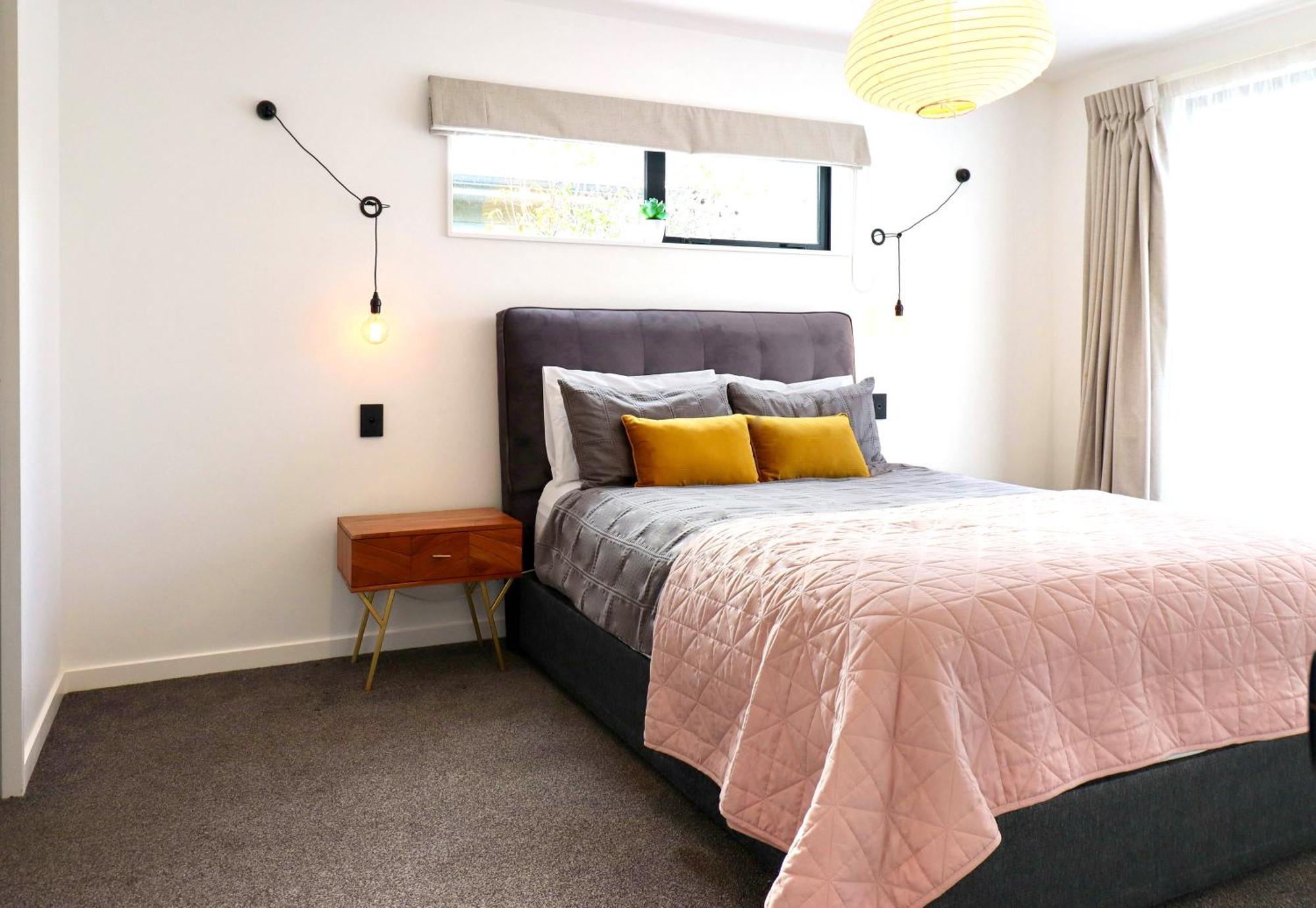 Black Barn Modern: Luxe Martinborough Escape Exterior photo